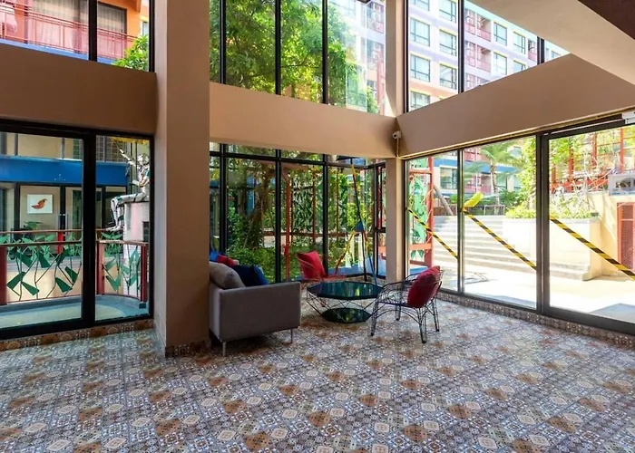 Near Central-bangna Aparthotel
