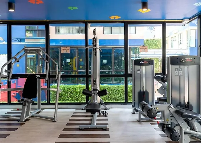 Near Central-bangna 3* Bangkok